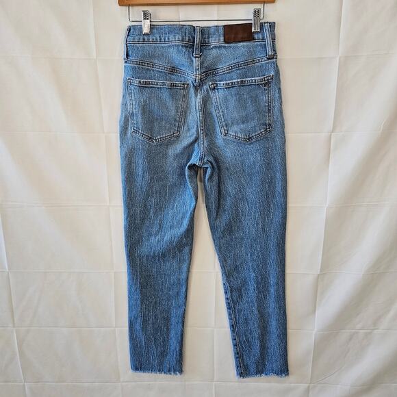 Madewell The Perfect Vintage Jean Raw Hem Light Blue Size 25 - Picture 2 of 12